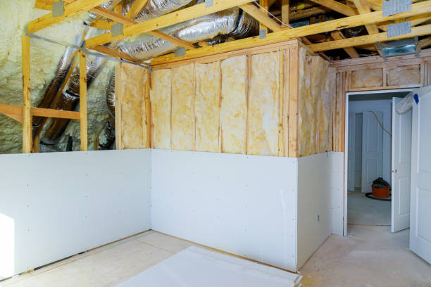 Best Spray Foam Insulation  in Madisonville, TX